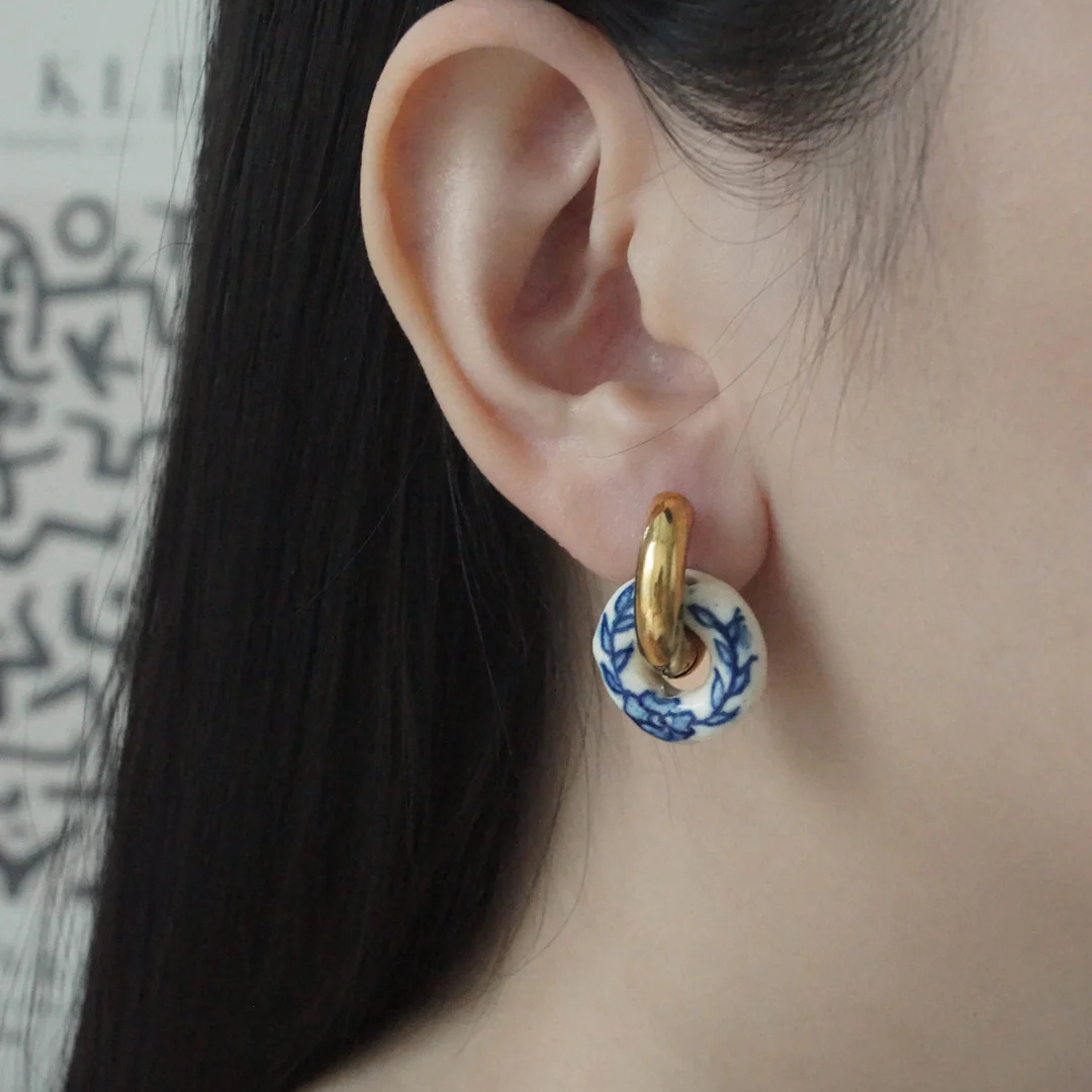 Ceramic Donut Hoop Ohrringe