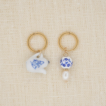 Ceramic Teapot Mismatched Hoop Ohrringe