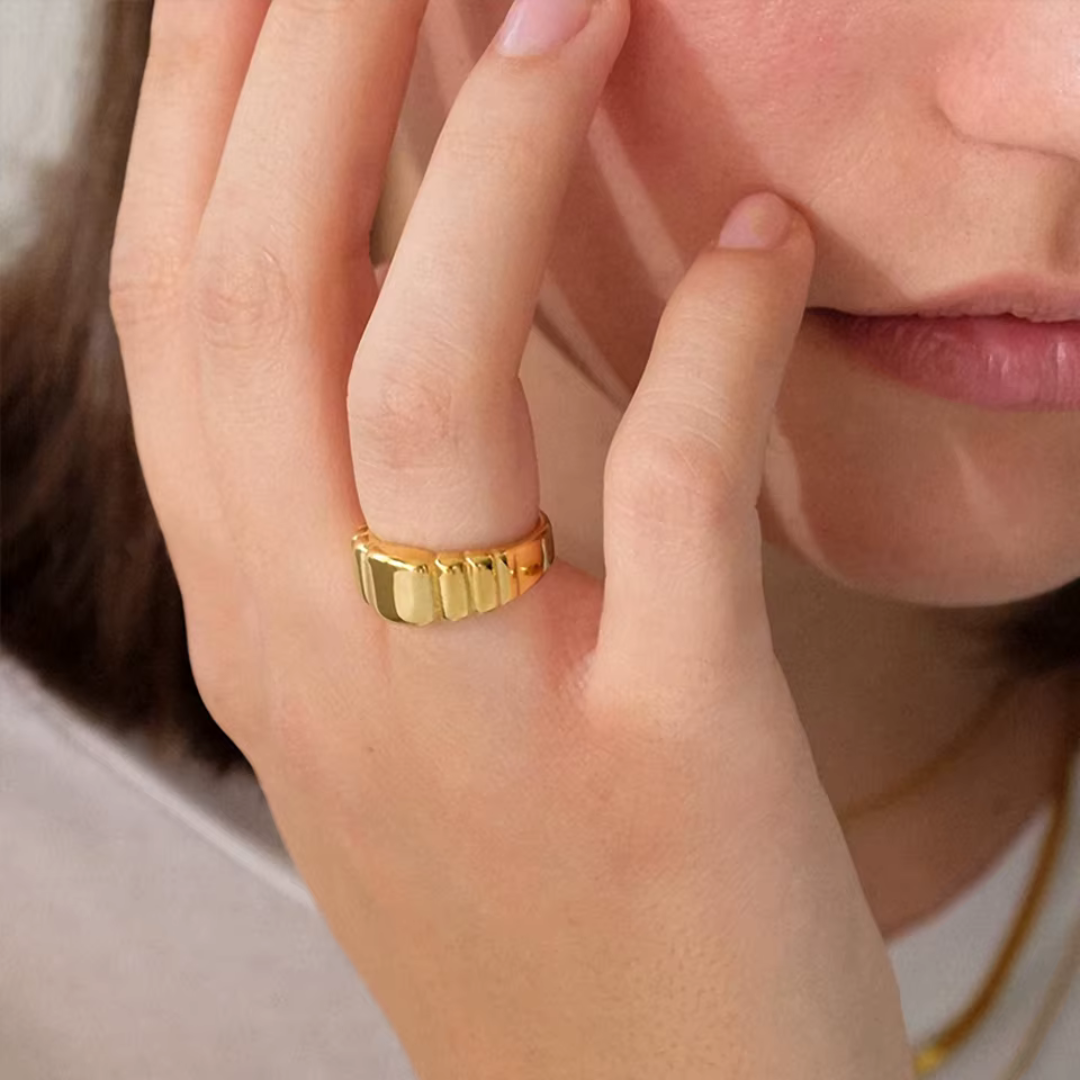 Cushion Pattern Ring