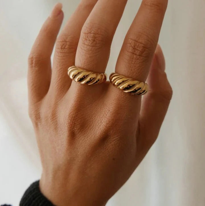 Croissant Ring